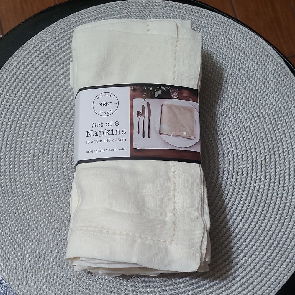 Market Finds Napkins